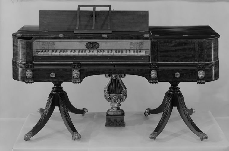 Pianoforte composed of mahogany, mahogany and rosewood veneers, satinwood, ivory, gilded gesso, brass with white pine, maple, and ash.