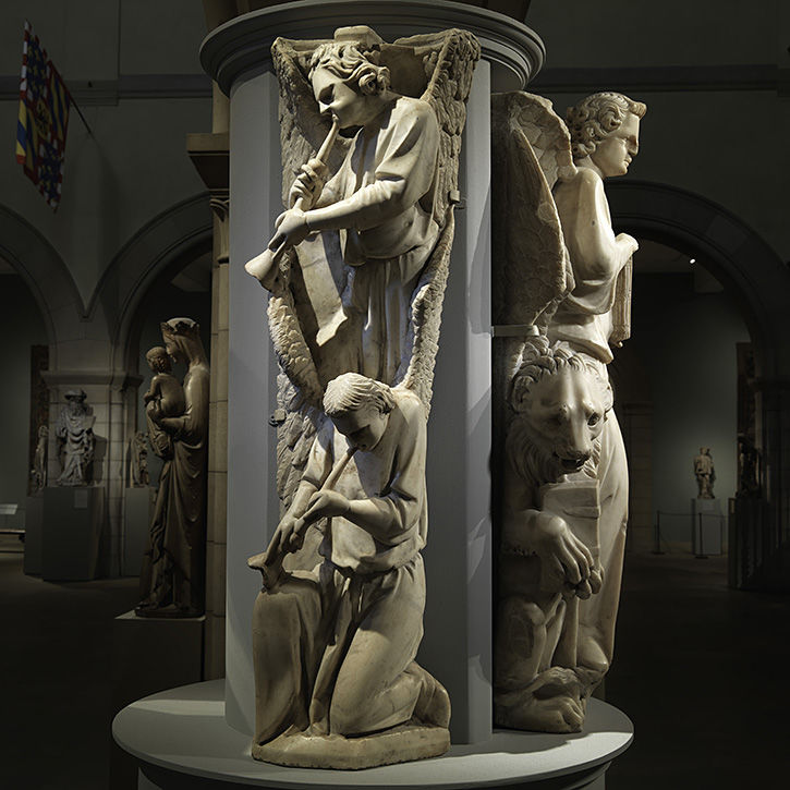 Pilaster of Angels Sounding Trumpets from the Parapet of a Pulpit | Workshop of Giovanni Pisano | 10.203.1,2